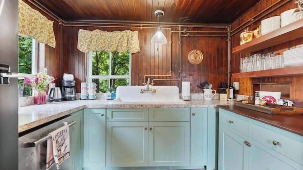 South Glastonbury Other | John Hollister home on the farm