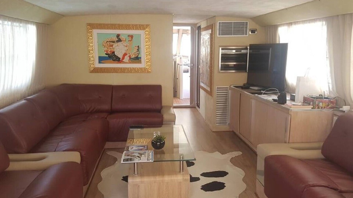 Gzira Boat Rental | JOHNNY M YACHT MALTA