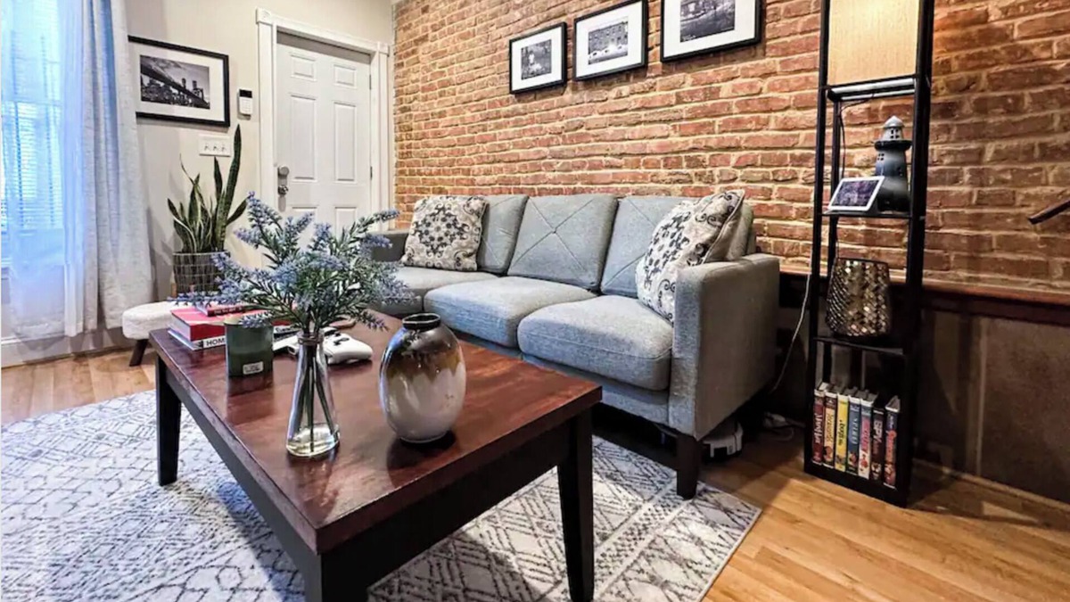 Downtown Baltimore House | Johns Hopkins Hospital - eScooter & Private Room