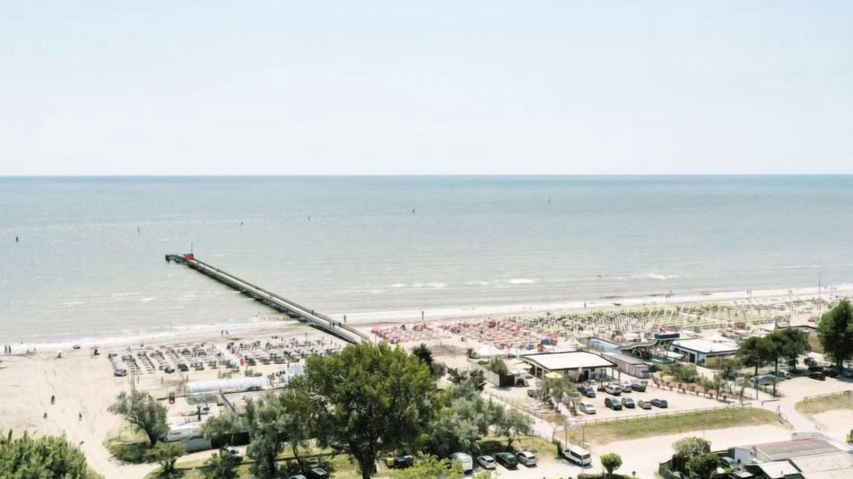 Lido di Volano House | Jolanda by Interhome