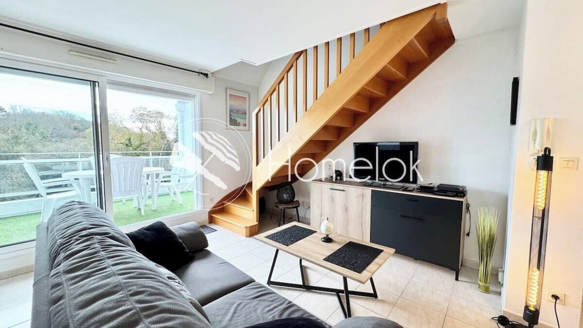 Guidel Apartment | Joli duplex plein bourg - 4km des plages
