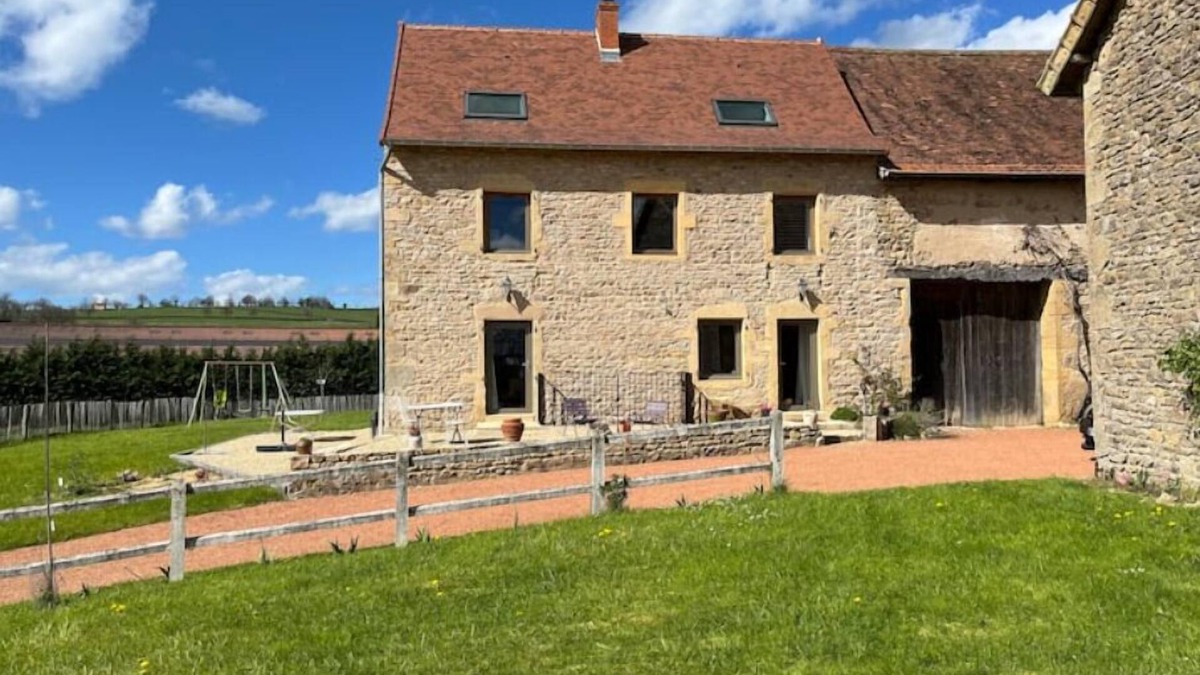 Saint-Laurent-en-Brionnais House | Jolie Maison de Campagne au Cœur du Brionnais