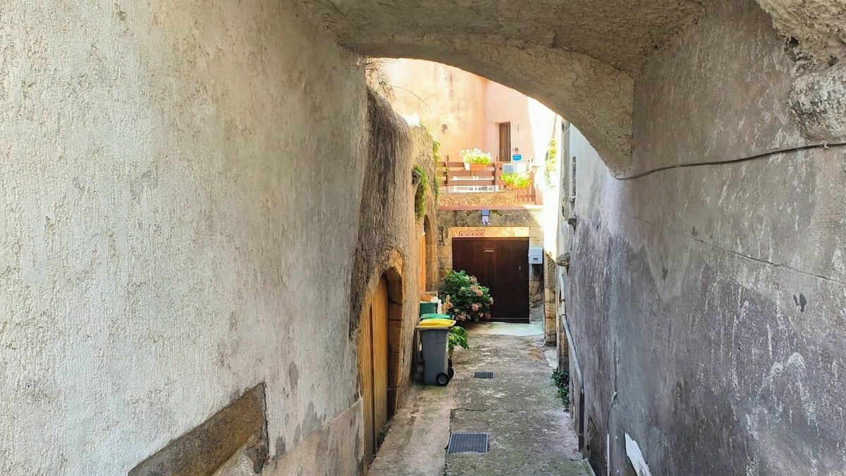 Saint-Amant-Tallende Apartment | Joli Meublé Cocooning, à Proximité des Volcans, des Lacs et de Clermont-ferrand