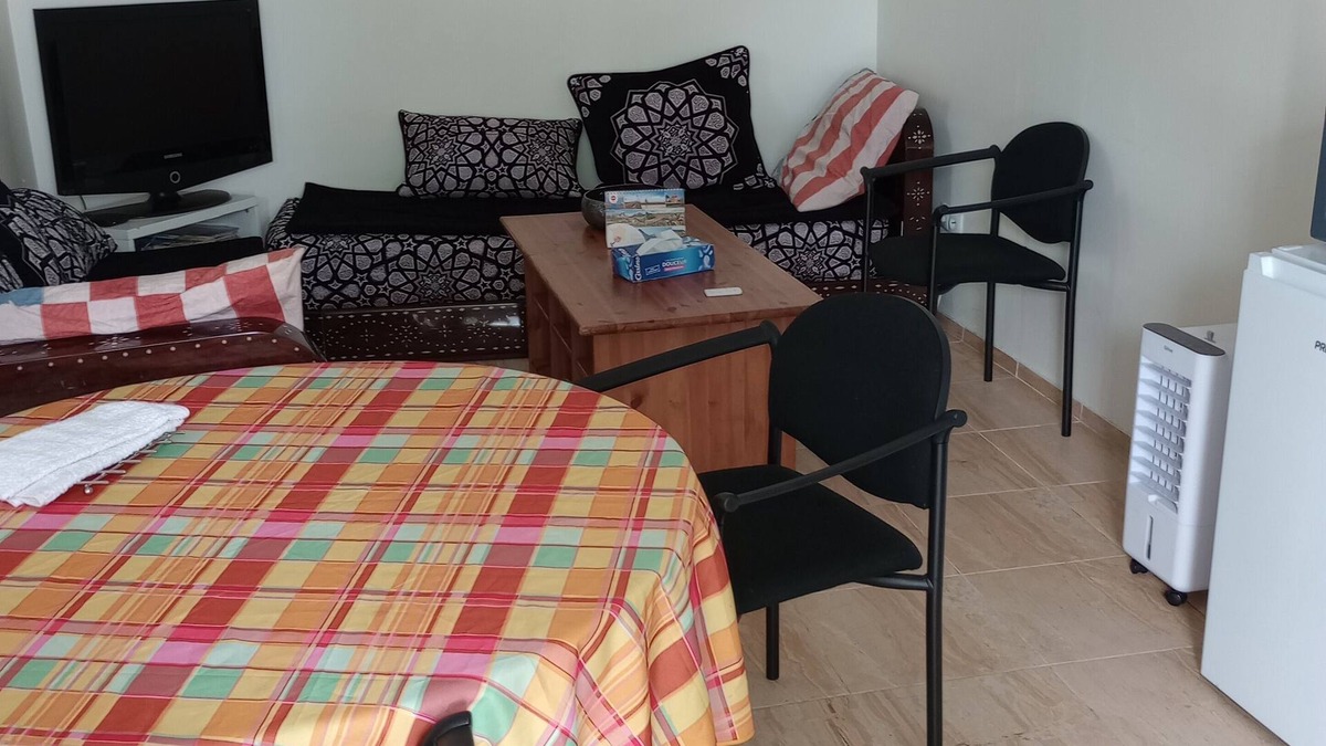 Epinay-sur-Seine Apartment | Jolie Appartement Dans LE Calme