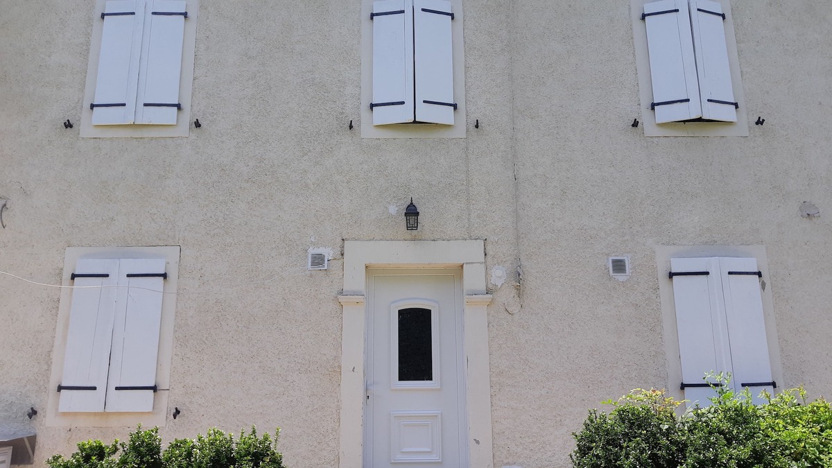 Monein House | Jolie Maison Béarnaise Rénovée Dans un Cadre Verdoyant
