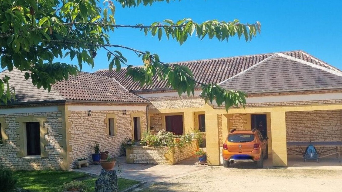 Biron Villa | Jolie Maison en Périgord Pourpre