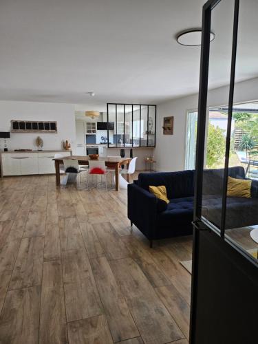 Esnandes Villa | Jolie maison neuve avec piscine
