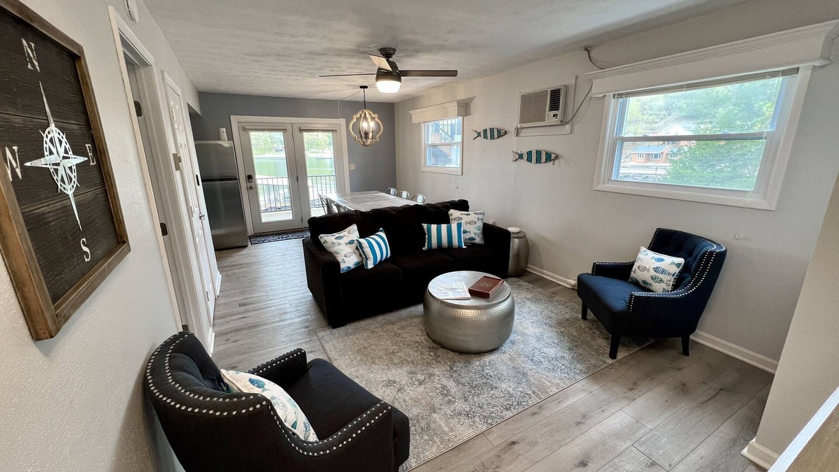 Rocky Mount House | JOMO - Unit 2 TriTerrace *Relax Lakefront *Enjoy Fam