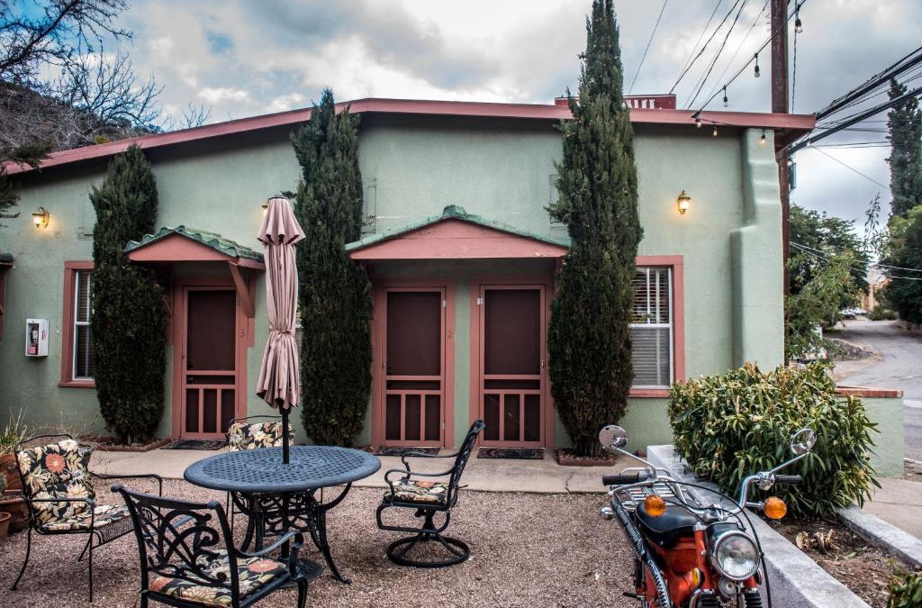 Bisbee Hotel | Jonquil Motel