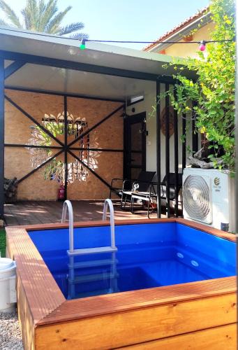 Menahemia Cabin | Jordan River Village