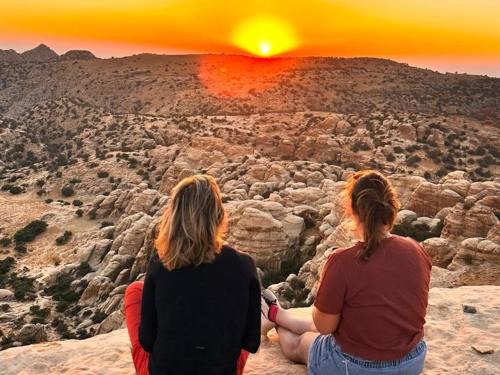 Al-Qadisiya Bed & Breakfast | Jordan trail from dana to petra