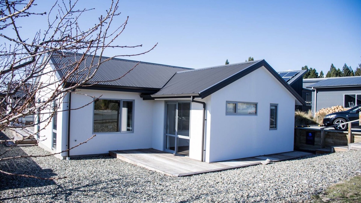 Lake Tekapo House | Josephine's Lakeside Star - 5 Bedrooms
