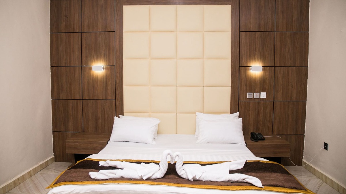 Abuja Hotel | Josto Apartment - Deluxe Suite (Two Bedroom)