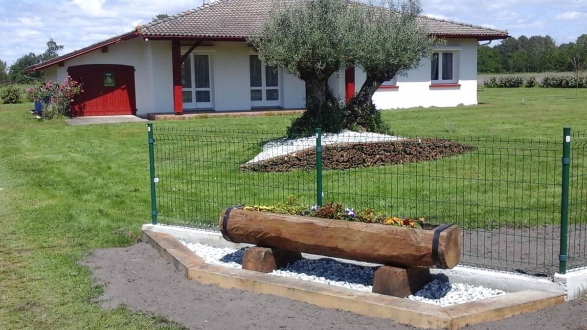 Bias House | Jouanon - Bias - Gîte