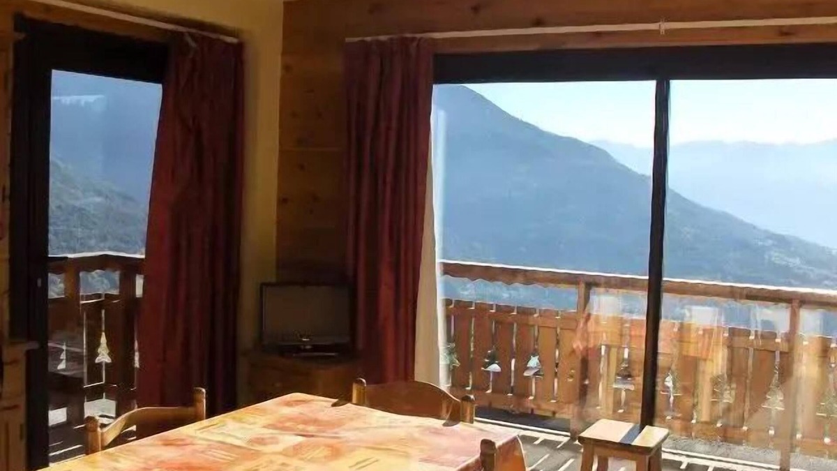 Reallon Apartment | Joubelle Residence - Beautiful view in this T3 of 6 beds in Réallon