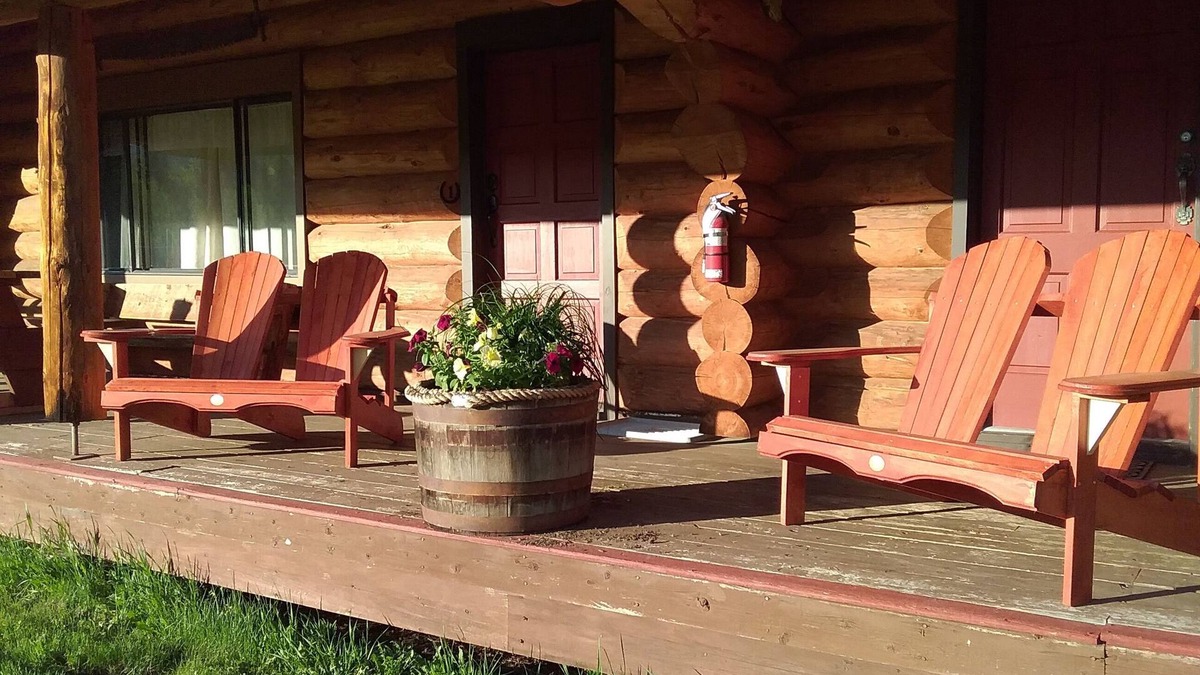Clearwater Cabin | Journey to the Wild West of Wells Gray Provincial Park