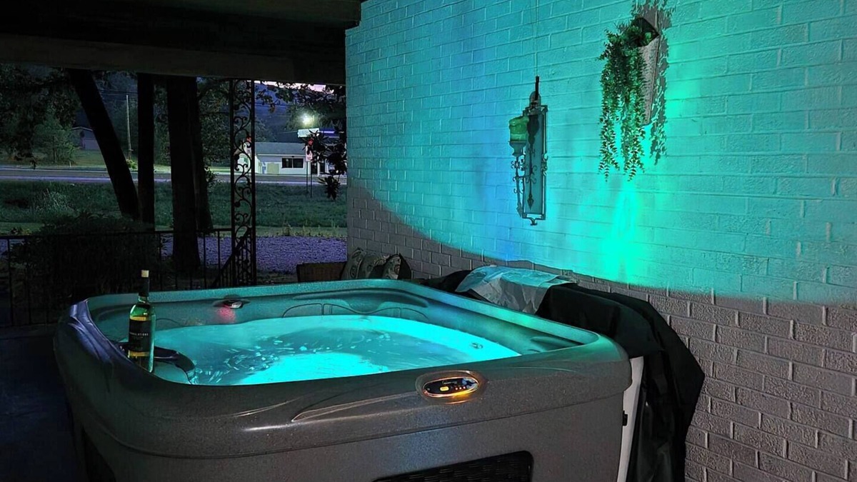 Sycamore House | Journeyman's Stay and Play