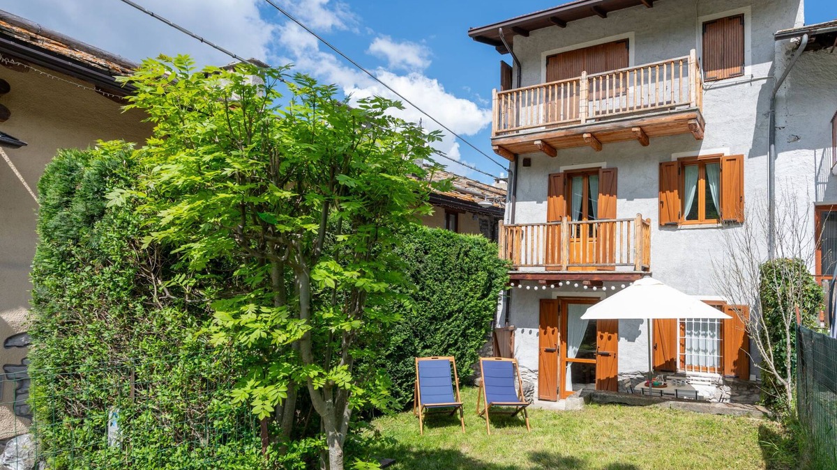 Sauze d'Oulx House | Jouvenceaux by Interhome