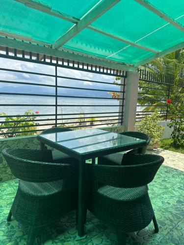 Santander House | Joy o hoy beachfront house
