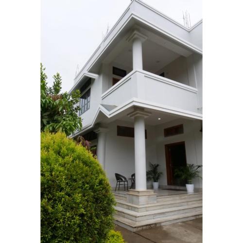 Imphal Bed & Breakfast | JOY'S BNB