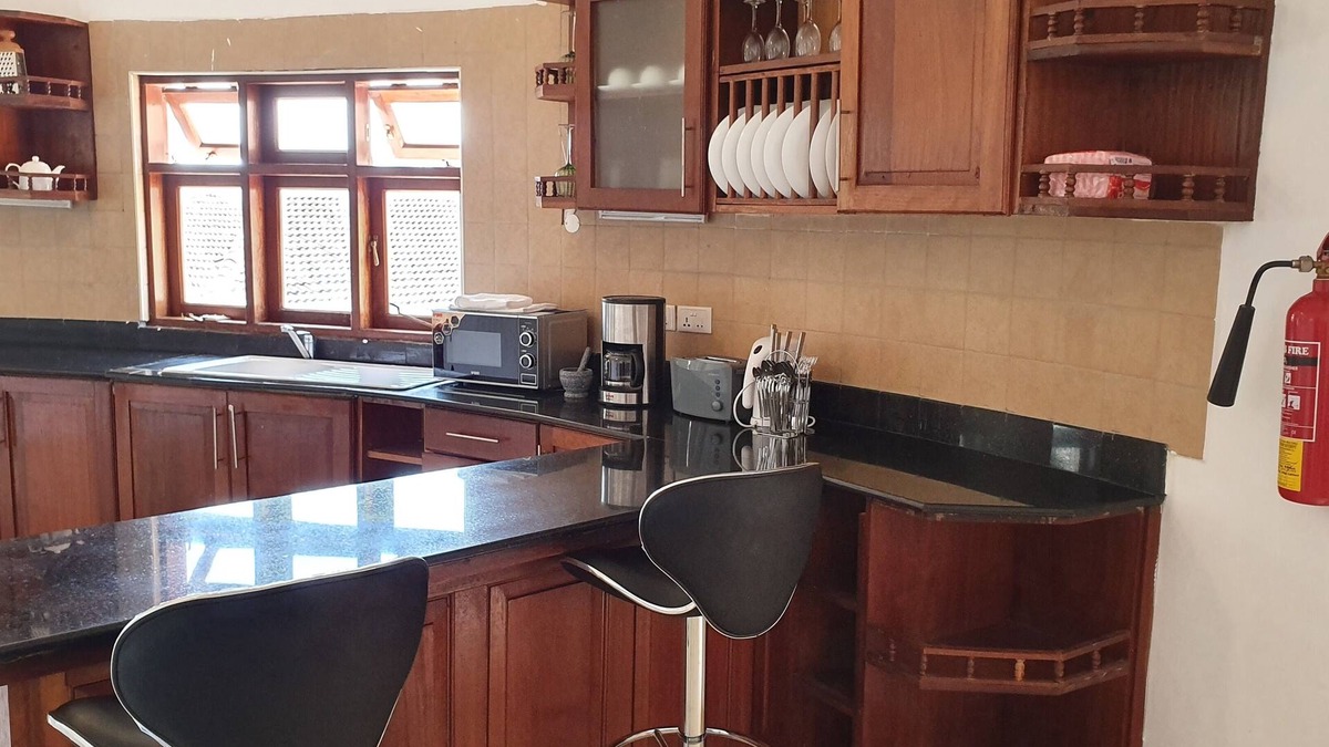 Mombasa Resort | Joys Beach Apartment H2 Serana Road