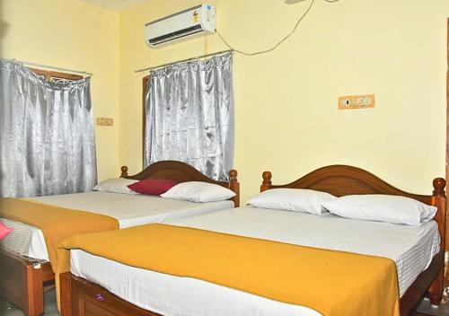Thirukadaiyur Hotel | JR Residency