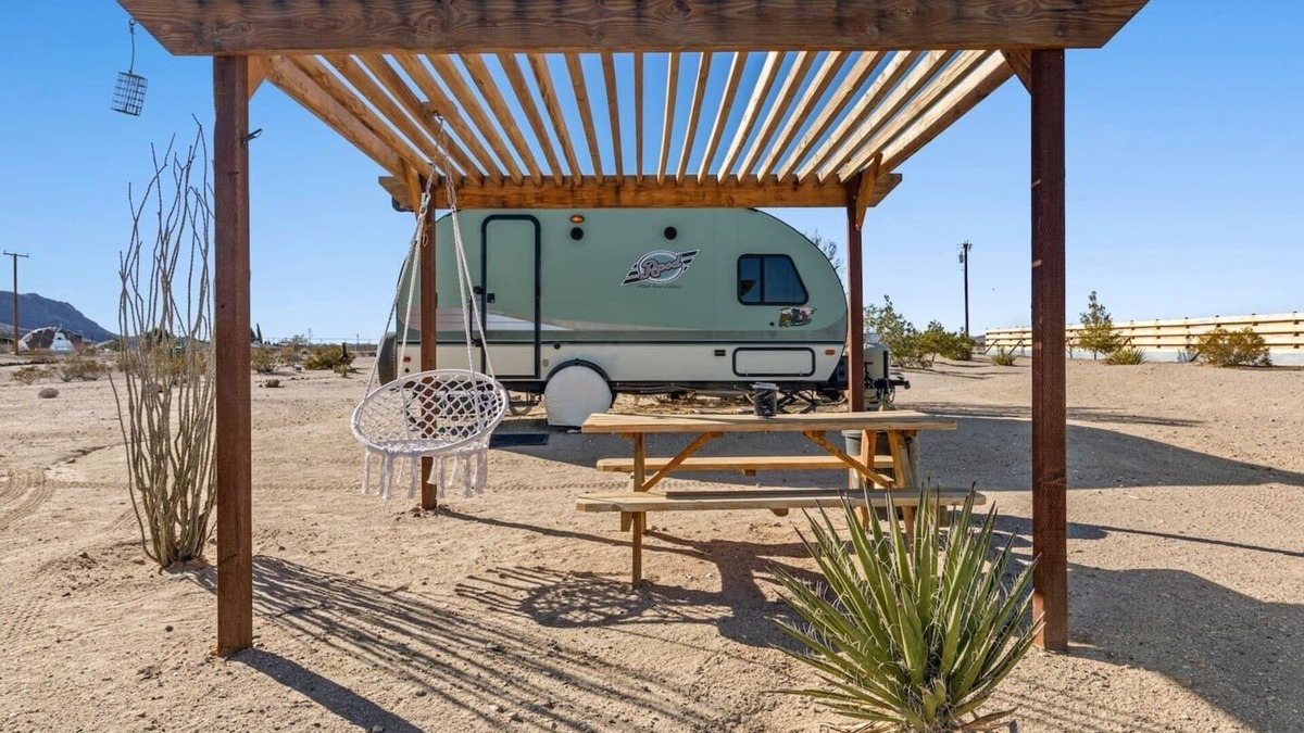 Joshua Tree House | JT Village Campground - Lil Miss Daisy