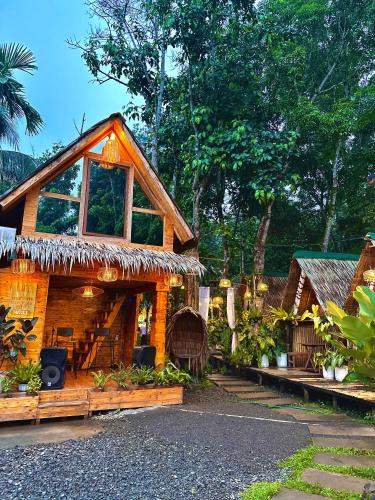 Tayabas City Bed & Breakfast | Juans Cabin with Standard Bed for 2 Pax