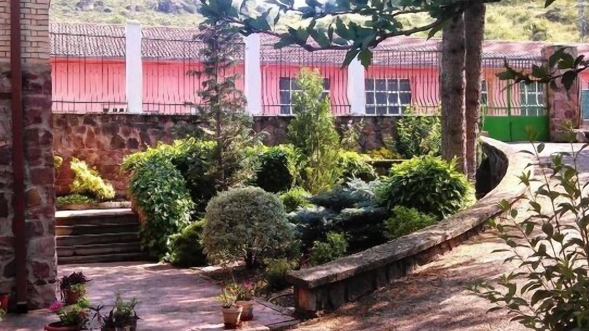 Pradoluengo Cottage | Julio Marroquin's house for 9 people