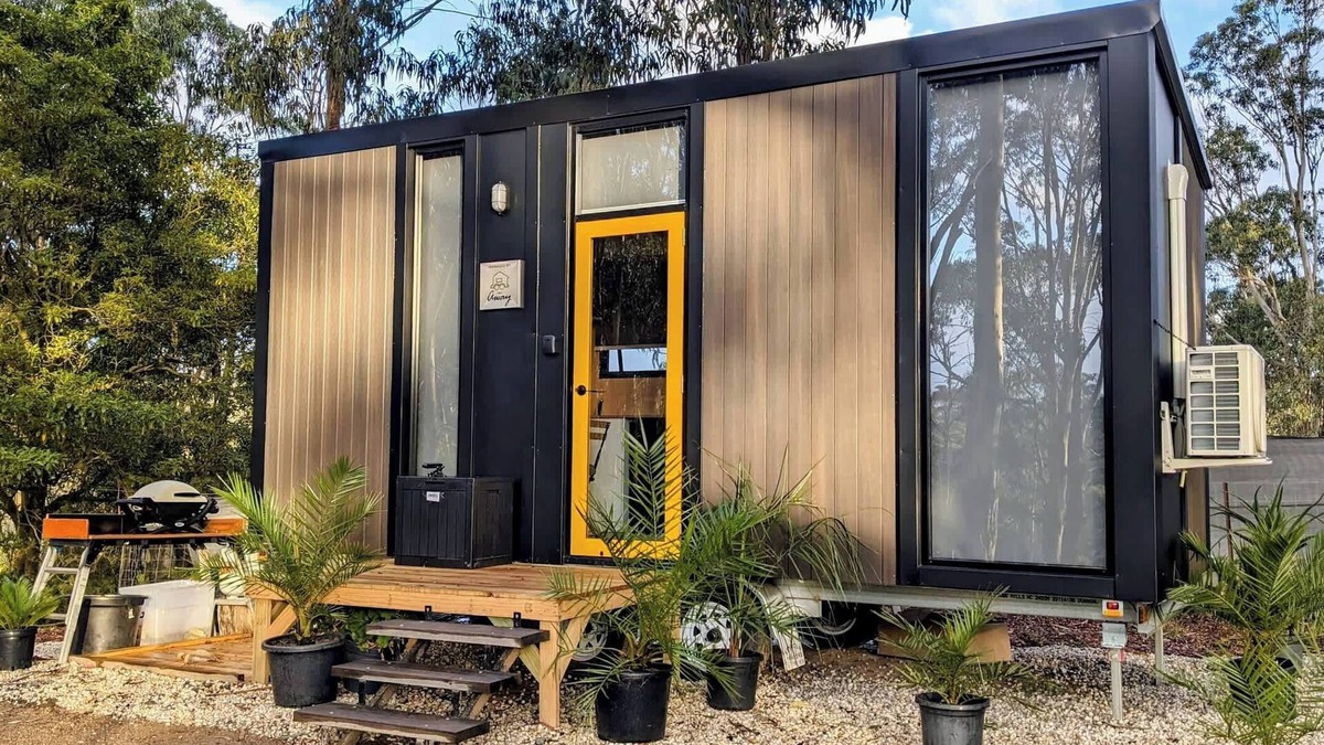 Yinnar South House | Jumbuk Retreat by Tiny Away