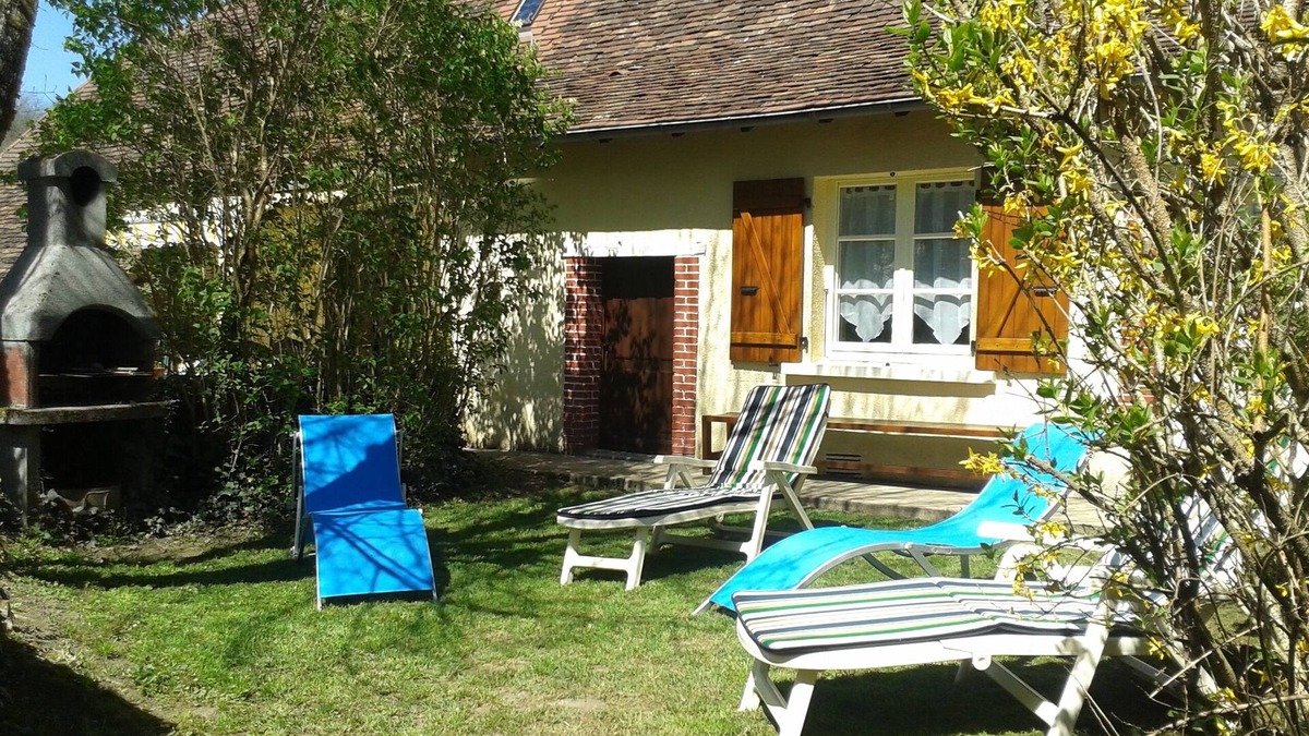 Jumilhac-le-Grand House | Jumilhac le grand- House of character with garden