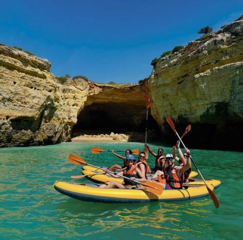 Lagoa e Carvoeiro Boat Rental | Jump2adventure