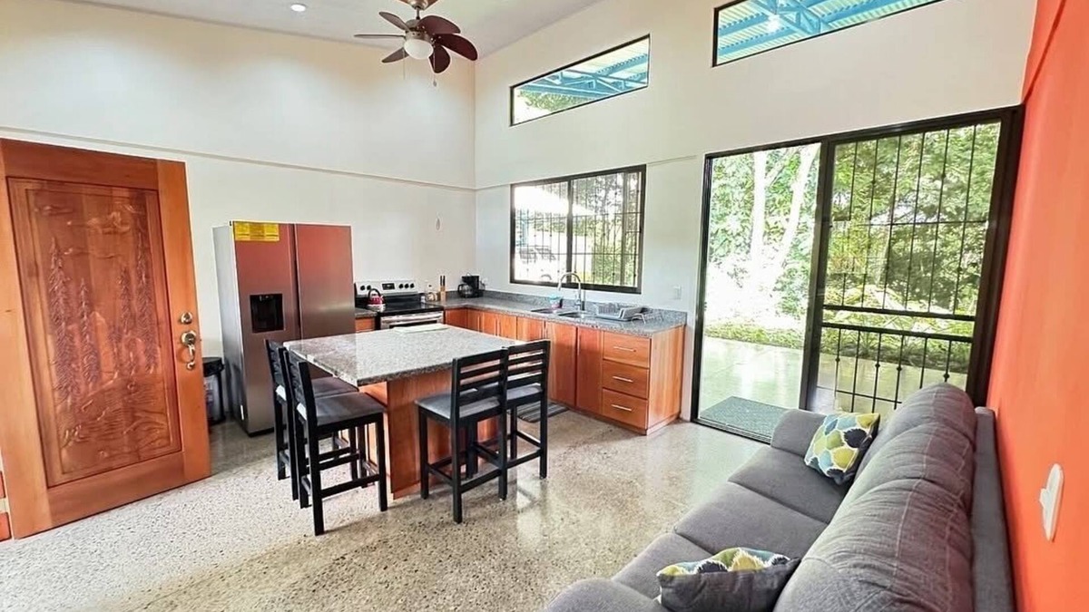 Heredia House | Jungle getaway, visit our fascinating home in the rain forest and by the river!