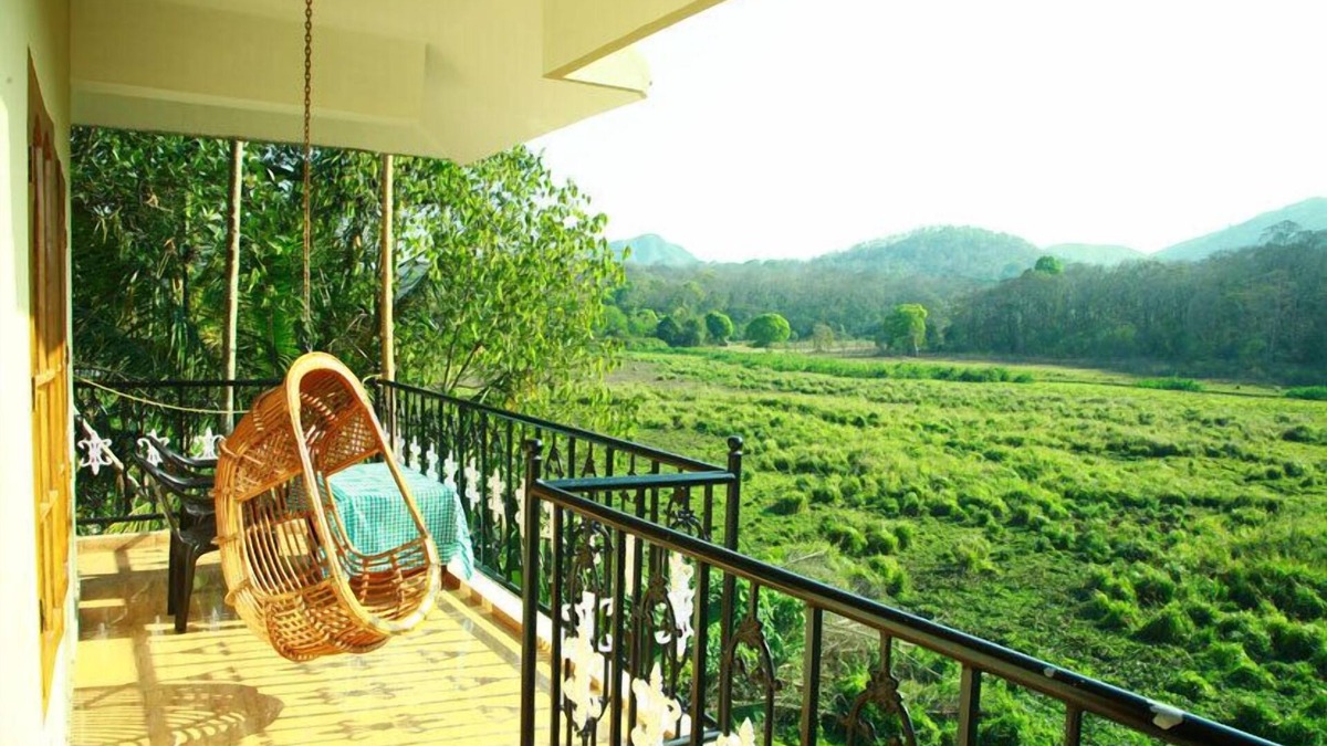 Kumily House | Jungle Palace Homestay