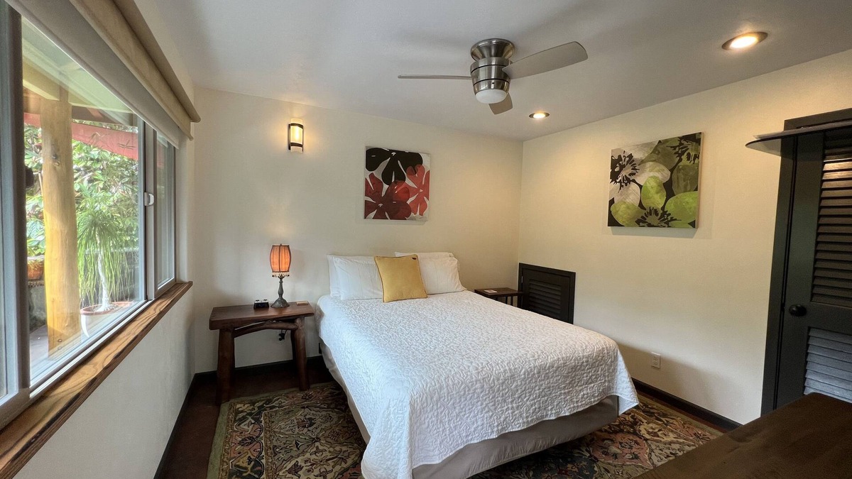 Hilo House | Jungle view bedroom with private entrance,outdoor private Bali style bathroom