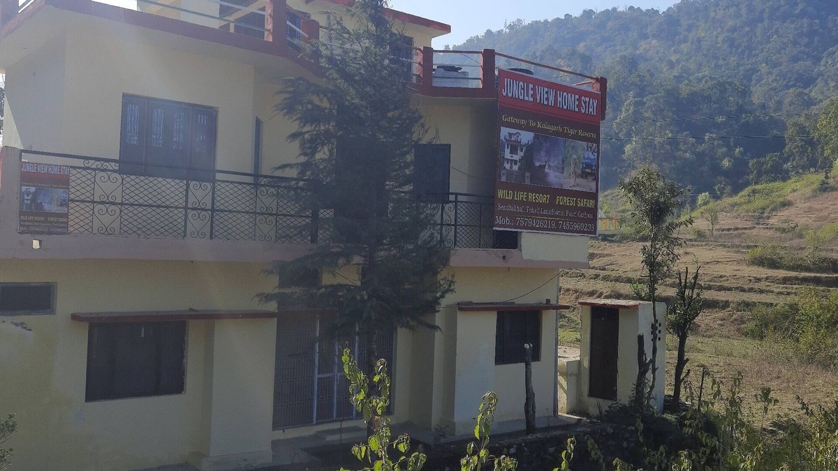 Lansdowne House | Jungle ViewHome Stay- Gateway to Kalagarh Reserve