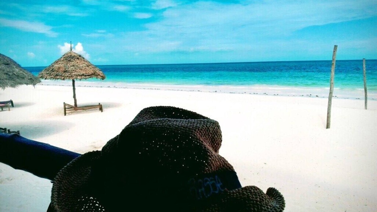 Pwani Mchangani Apartment | Junior Suite 6 Sea Front in a Boutique Hotel with private beach... dreamy