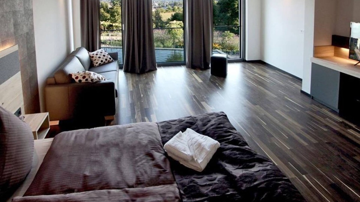 Geichlingen Apartment | Junior suite with balcony - Boutiquehotel Genusswerk Eifel
