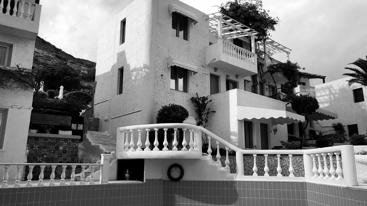 Piskopiano House | Junior Villa for up to 10 vacationers full view