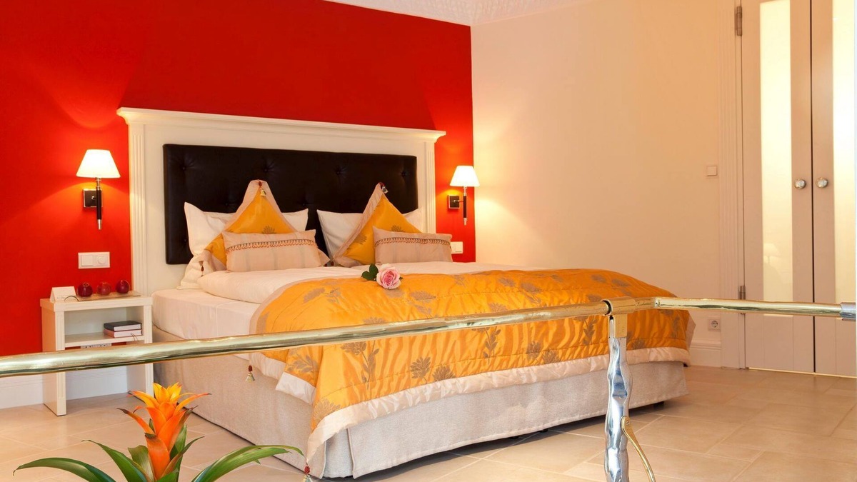 Sudstadt Apartment | Juniorsuite mit kombiniertem Wohn-/Schlafbereich, Dusche und WC