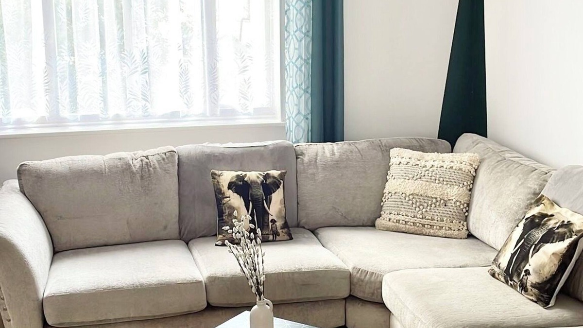 Seven Kings Apartment | Juniper Apartment - 2 Bedroom