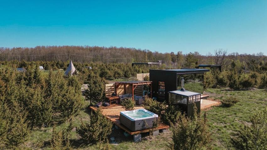 Laane-Nigula Parish Villa | Juniper Minivilla Jacuzzi & Sauna