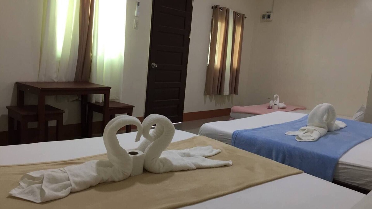 Tawala Bed & Breakfast | Junlyn Apartelle Standard King bed