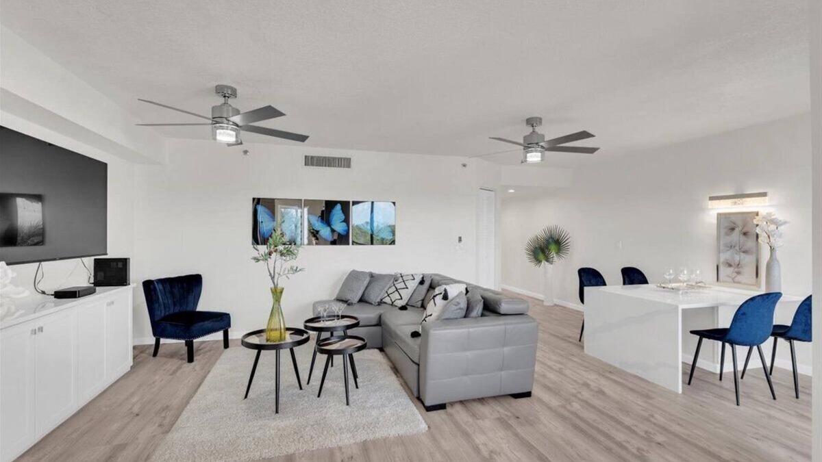 Sea Palms Condo | Jupiter Bay Resort Condo, steps to the beach! Comfortably sleeps family of 4!