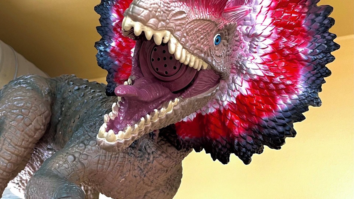 Drumheller House | Jurassic Suites n3-bedroom house in Drumheller. Best location in town.