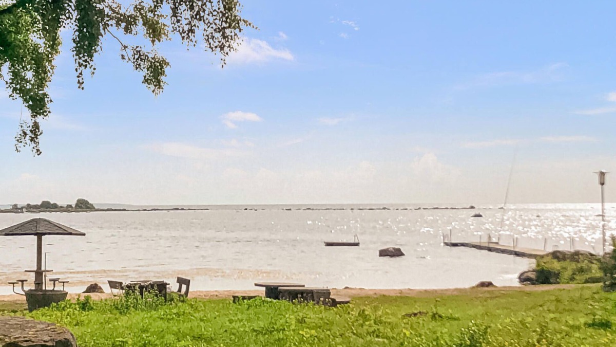 Mollebjorke House | Just a few hundred meters from the sandy beach of Norjeboke, this cozy cottage welcomes you.