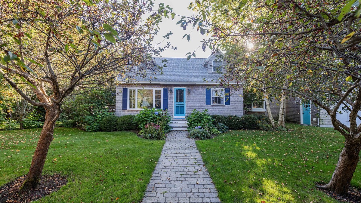 Biddeford Pool House | Just a Short Stroll to the Beach, Large 4 BR Home