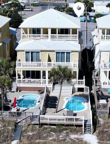 Silver Sands Beach House | Just Beachy - 5 Bedroom 5 Bathroom Beach Front Home! Sleeps 20 home