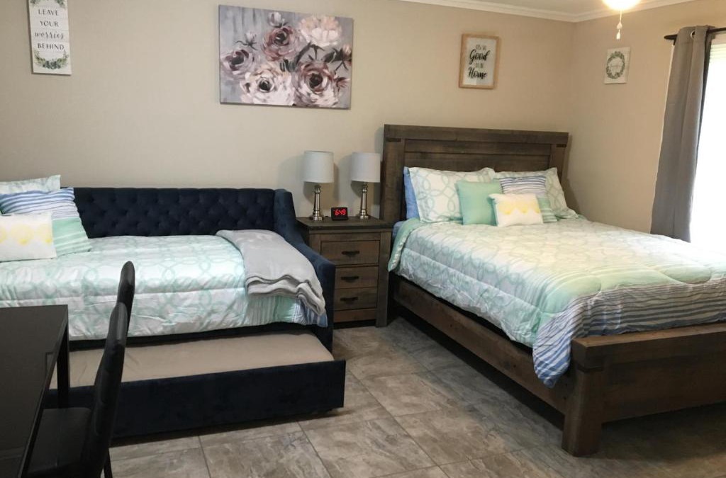 North Troy Apartment | Just Like Being at Home- Newly Renovated Unit