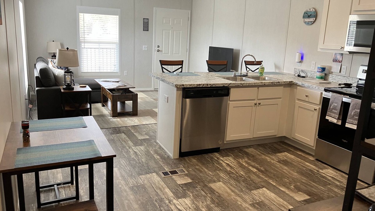 Edgemont House | Just minutes from Hill Creek Park and marina with room for your boat.